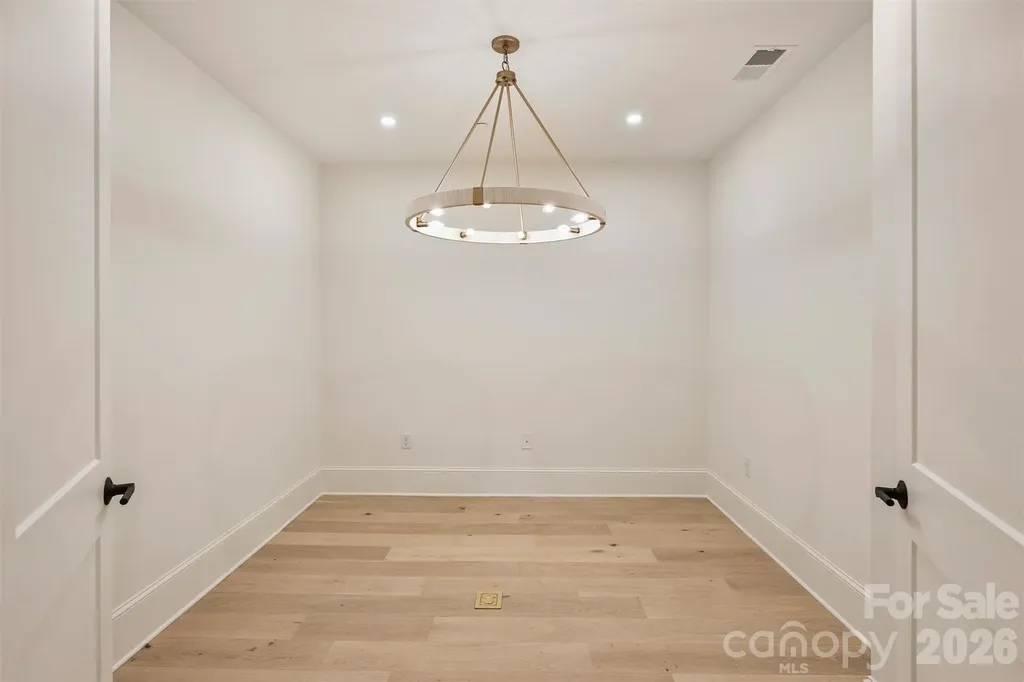 409 Queens Road Charlotte NC 28207