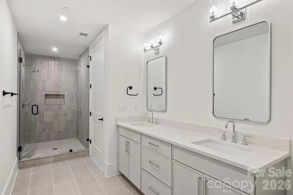 409 Queens Road Charlotte NC 28207
