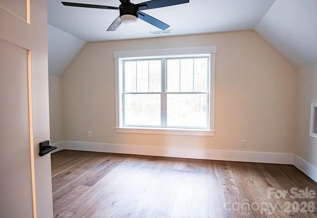10 Mcmurray Lane Black Mountain NC 28711