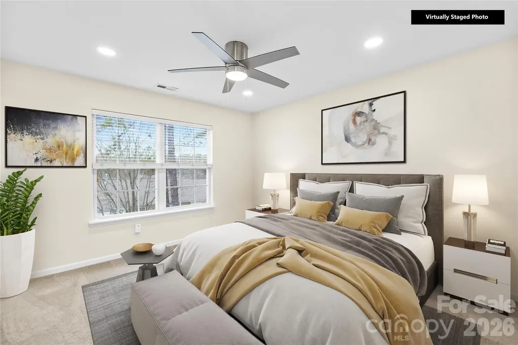 15558 Stronvar House Lane Charlotte NC 28277