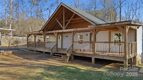 102 Garnett Trace Road Franklin NC 28734