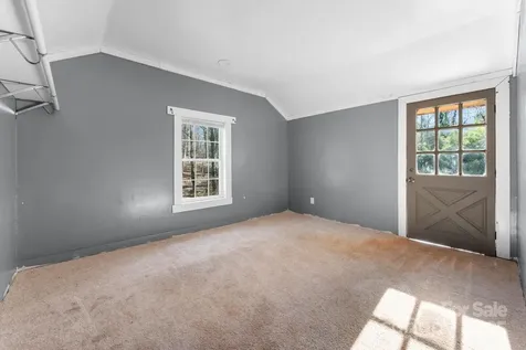 102 Garnett Trace Road Franklin NC 28734