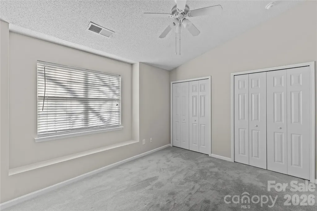 10923 Holly Ridge Boulevard Charlotte NC 28216