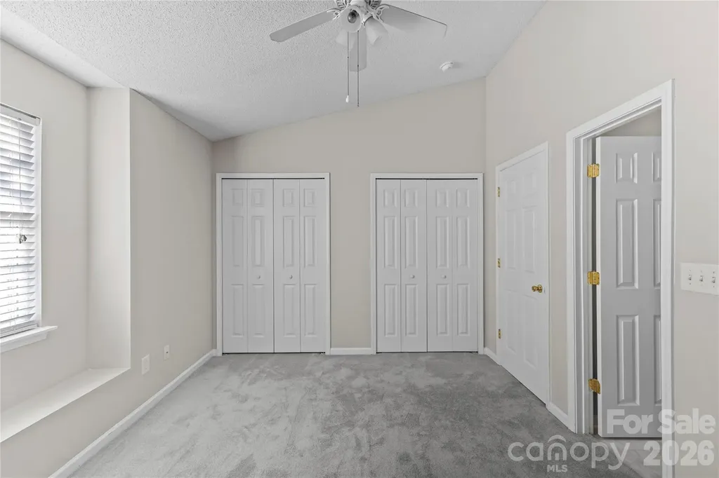 10923 Holly Ridge Boulevard Charlotte NC 28216