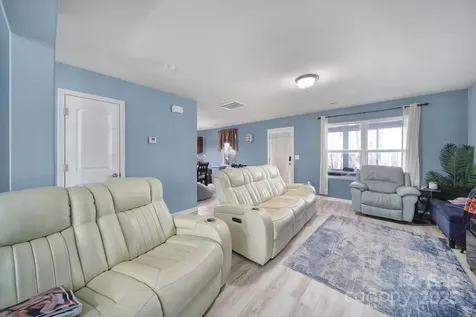 1708 Millwood Road Lancaster SC 29720