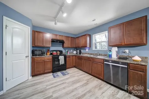 1708 Millwood Road Lancaster SC 29720