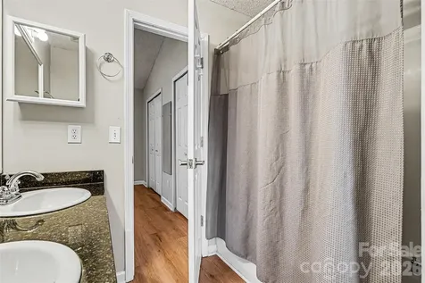 1825 Birch Heights Court Charlotte NC 28213