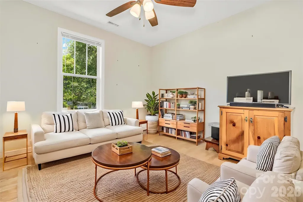 4 Mckinley Avenue Asheville NC 28803