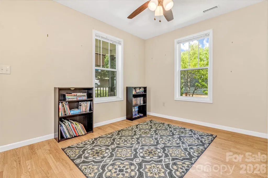 4 Mckinley Avenue Asheville NC 28803