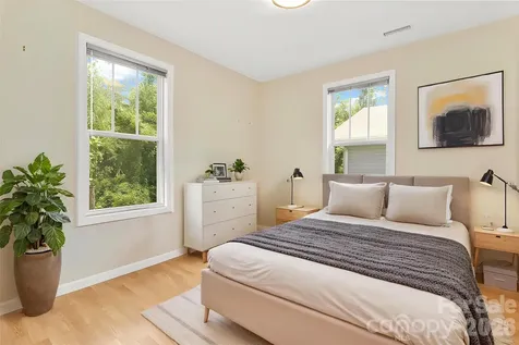 4 Mckinley Avenue Asheville NC 28803