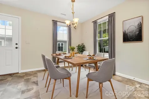 4 Mckinley Avenue Asheville NC 28803