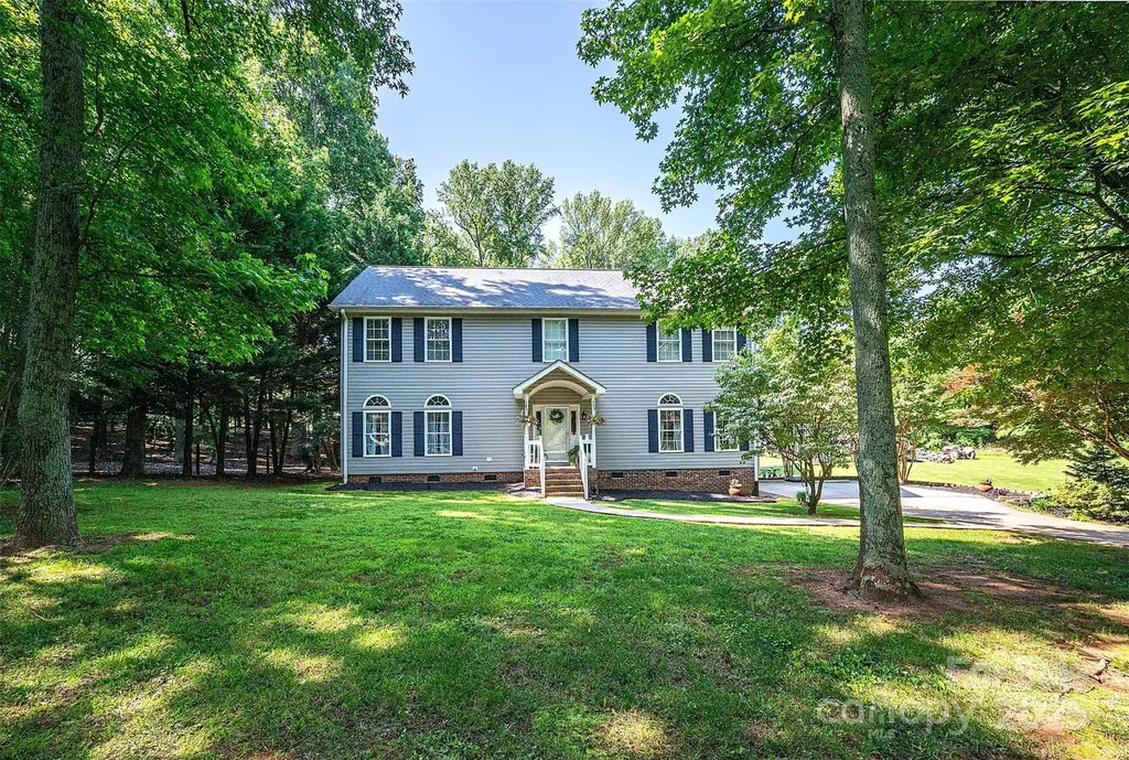 1575 Lewis Farm Road Kings Mountain NC 28086