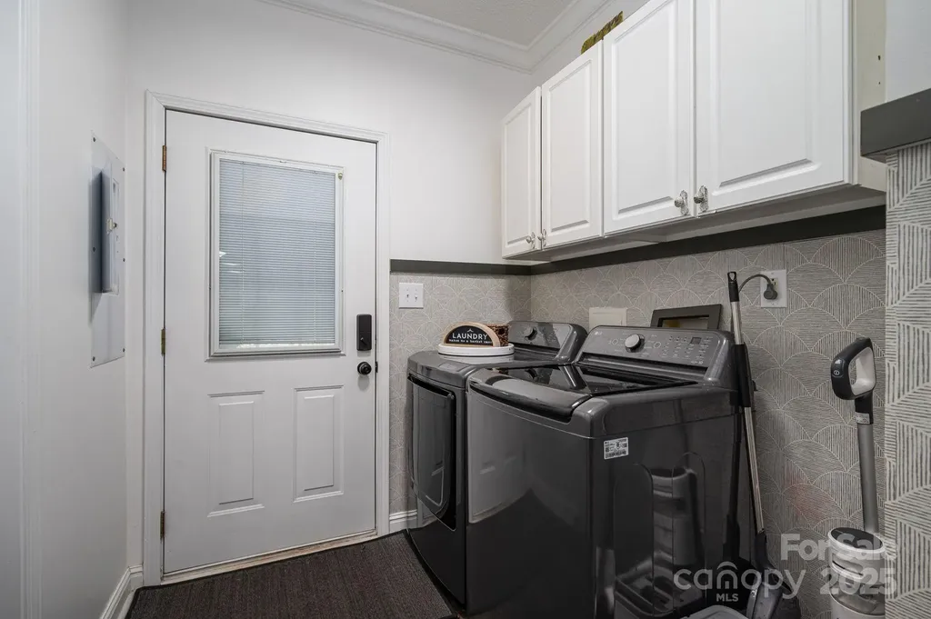 1575 Lewis Farm Road Kings Mountain NC 28086