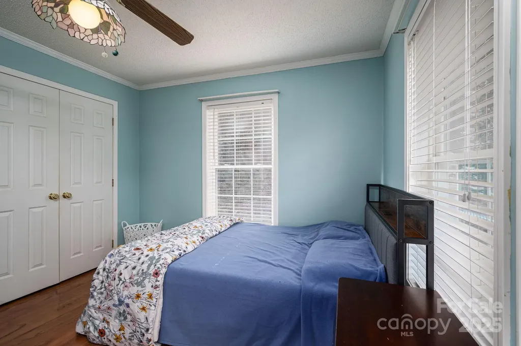1575 Lewis Farm Road Kings Mountain NC 28086