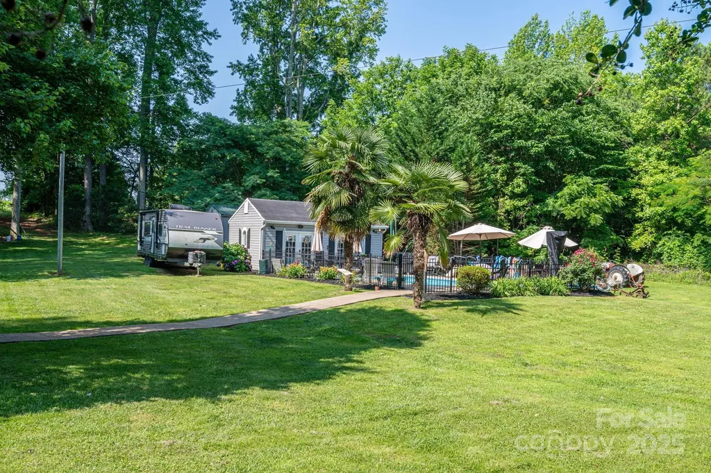 1575 Lewis Farm Road Kings Mountain NC 28086