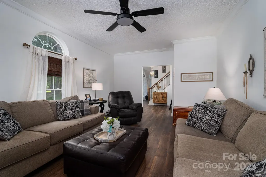 1575 Lewis Farm Road Kings Mountain NC 28086