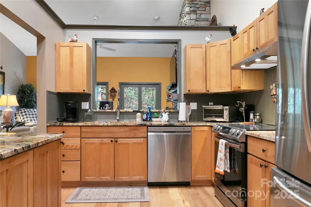 4 Unoga Court Brevard NC 28712