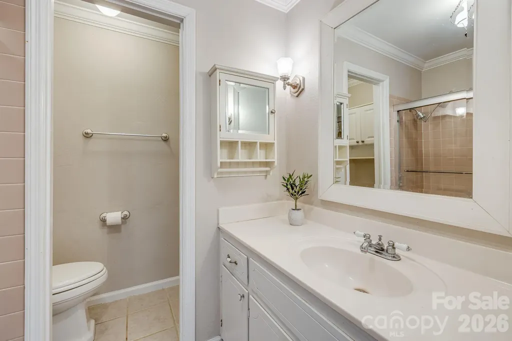 203 Davis Mountain Road Laurel Park NC 28739