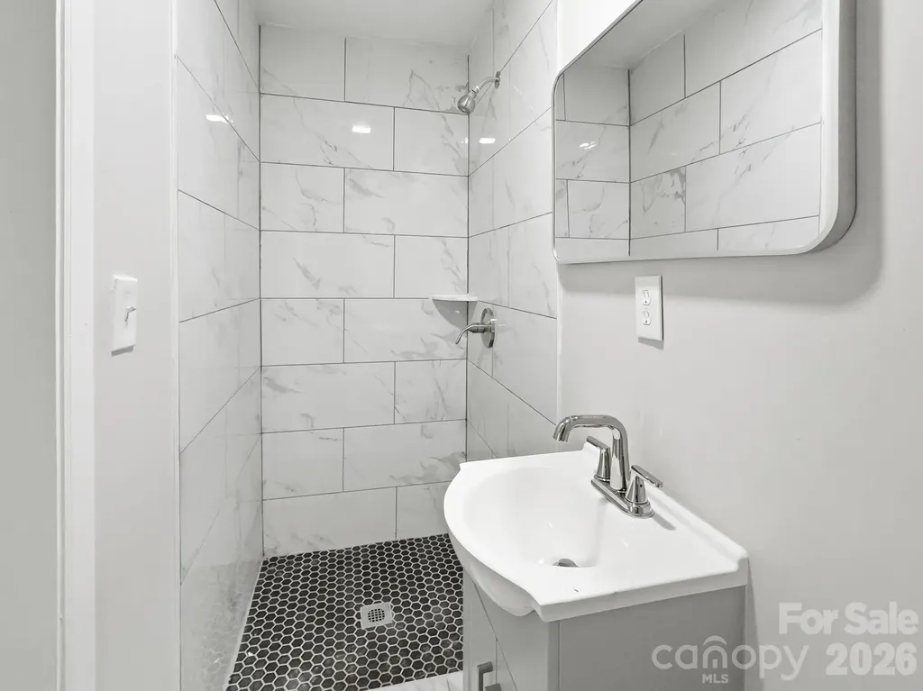 1420 Rollingwood Drive Charlotte NC 28217