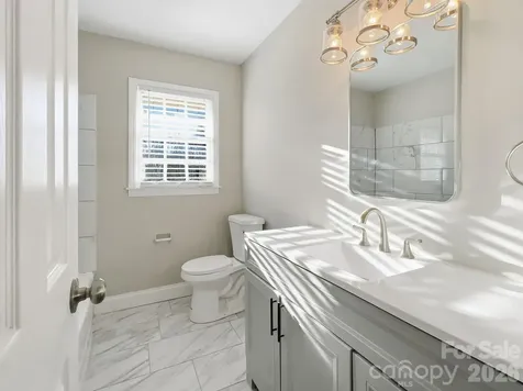 1420 Rollingwood Drive Charlotte NC 28217