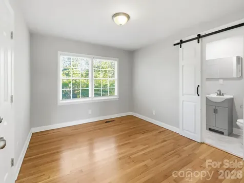 1420 Rollingwood Drive Charlotte NC 28217