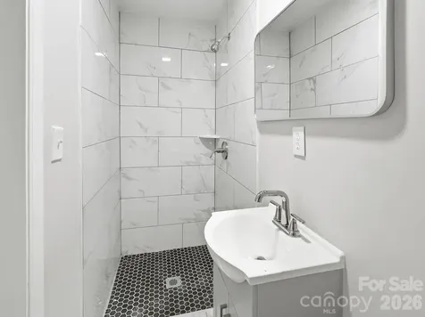 1420 Rollingwood Drive Charlotte NC 28217