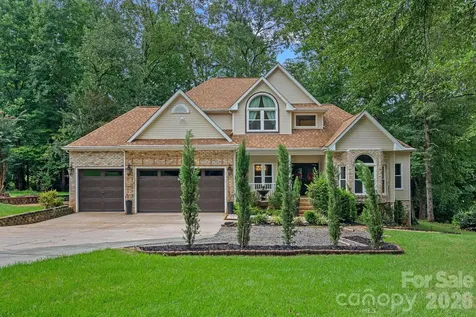 172 Tawny Bark Drive Mooresville NC 28117