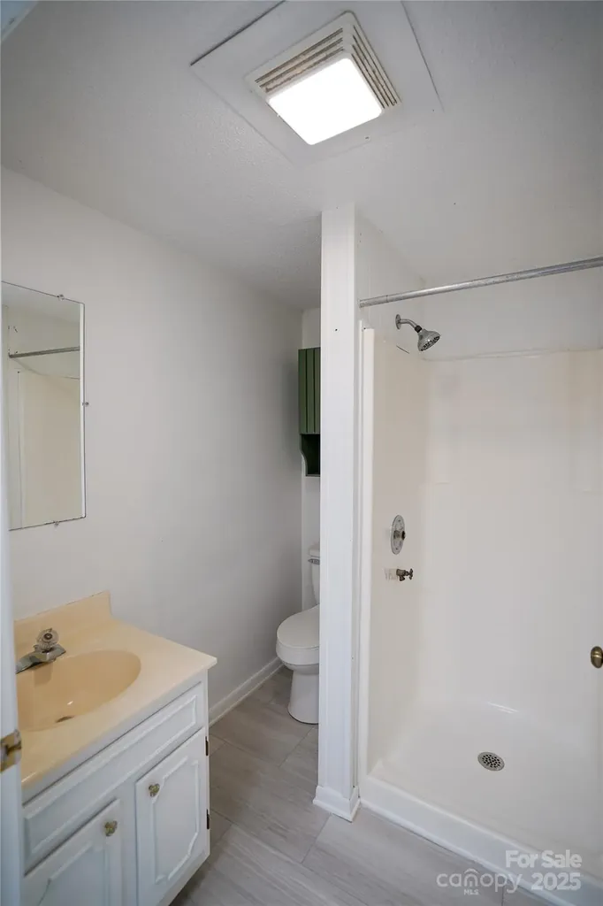 262 Rooster Cove Brevard NC 28712