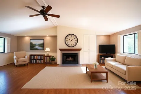 262 Rooster Cove Brevard NC 28712