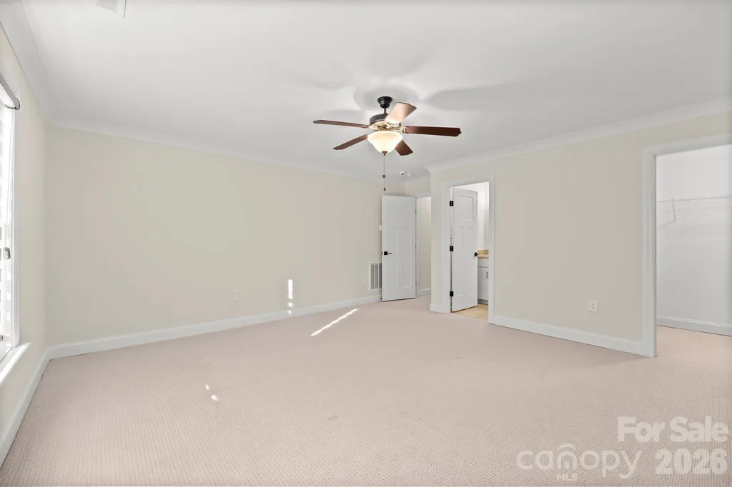 1109 Bunch Drive Statesville NC 28677