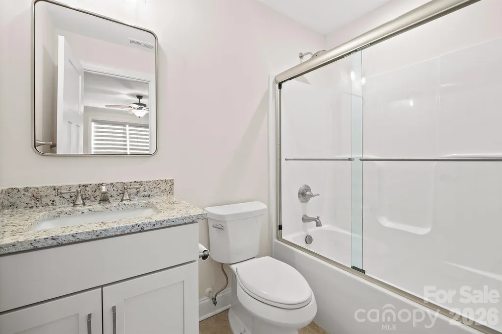 1109 Bunch Drive Statesville NC 28677