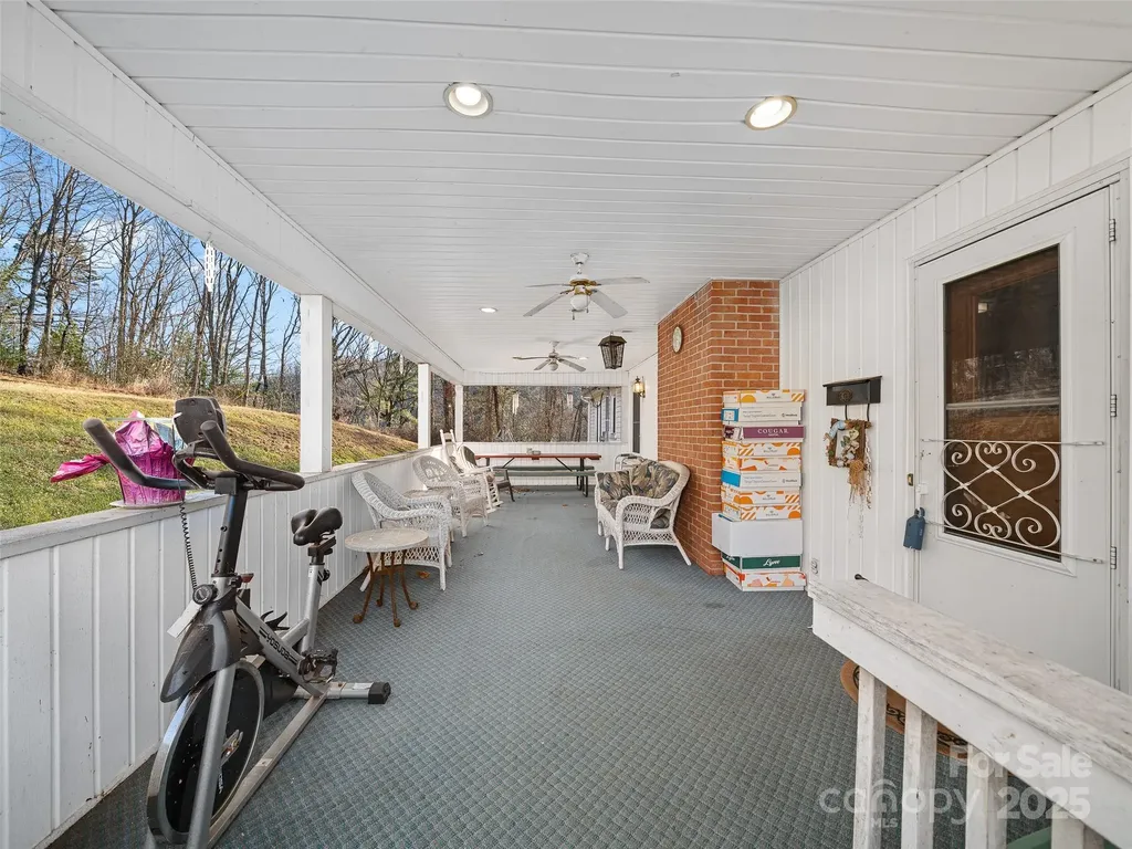 35 Smith Ridge Drive Asheville NC 28803