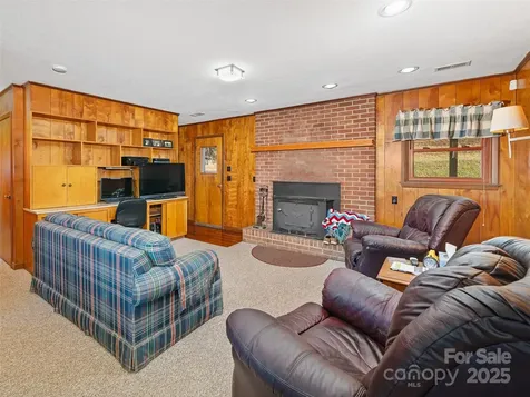 35 Smith Ridge Drive Asheville NC 28803