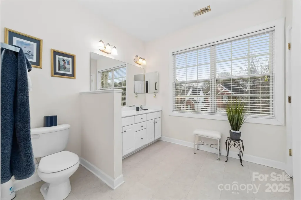 1728 Copperplate Road Charlotte NC 28262