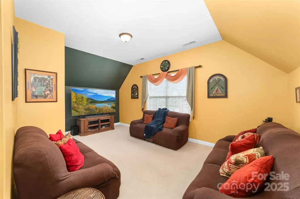 1728 Copperplate Road Charlotte NC 28262