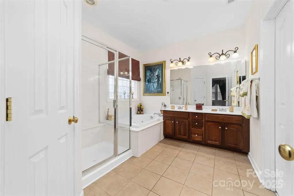 1728 Copperplate Road Charlotte NC 28262