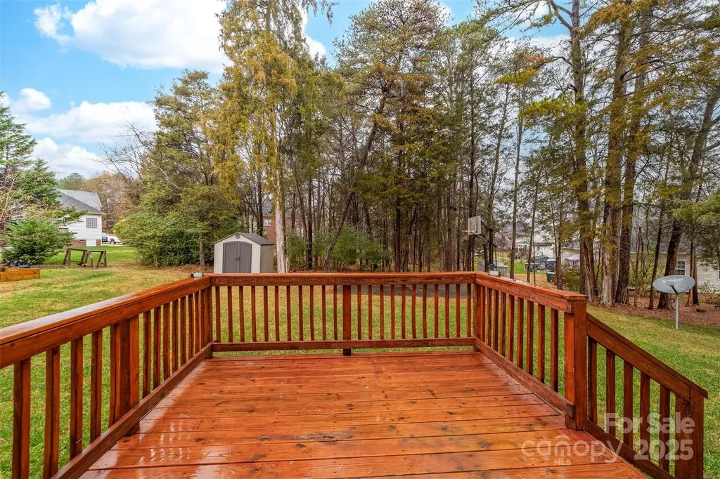 1728 Copperplate Road Charlotte NC 28262