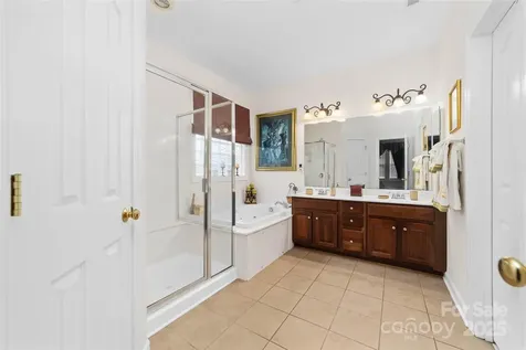 1728 Copperplate Road Charlotte NC 28262