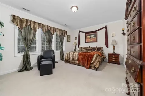 1728 Copperplate Road Charlotte NC 28262