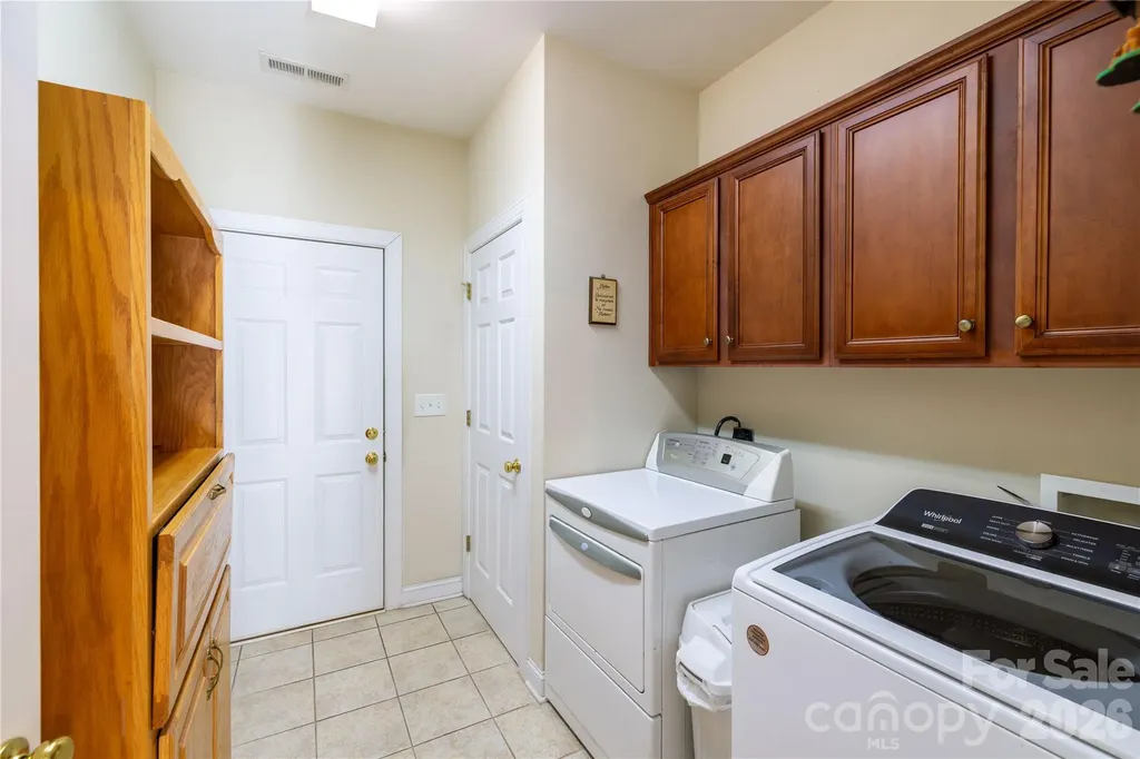 10806 Willow Oak Road Norwood NC 28128