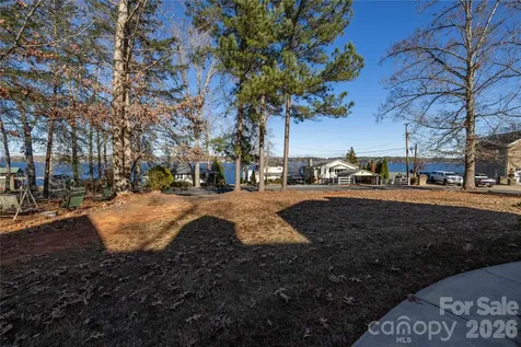 10806 Willow Oak Road Norwood NC 28128