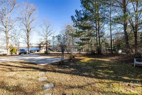 10806 Willow Oak Road Norwood NC 28128