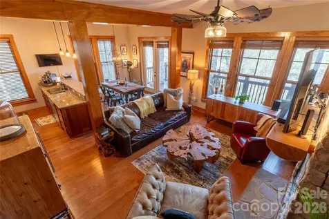 100 Saddle Notch Lane Tuckasegee NC 28783