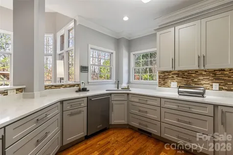 30 Winged Foot Court Spartanburg SC 29306