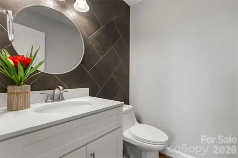 30 Winged Foot Court Spartanburg SC 29306
