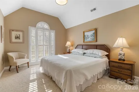 30 Winged Foot Court Spartanburg SC 29306