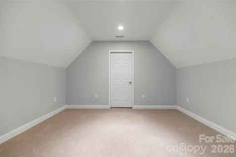 30 Winged Foot Court Spartanburg SC 29306