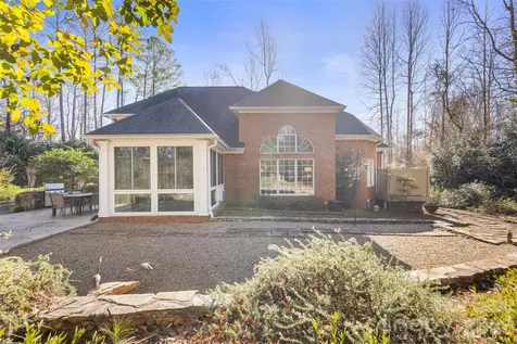 30 Winged Foot Court Spartanburg SC 29306