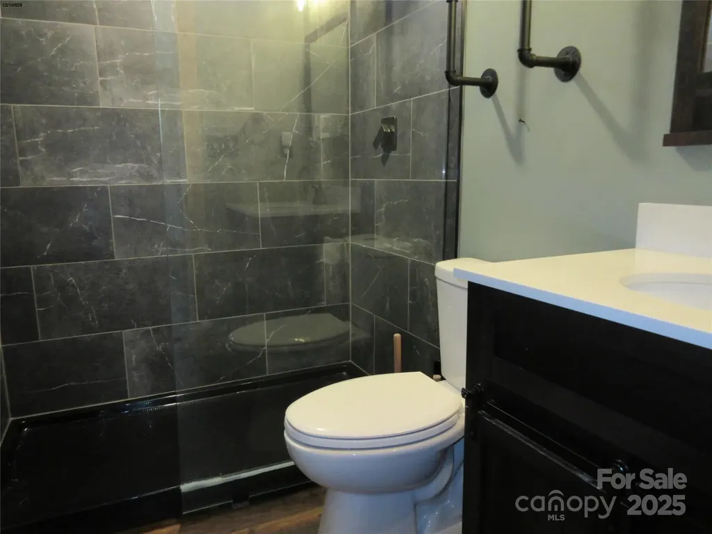30 Rainbow Lake Circle Black Mountain NC 28711
