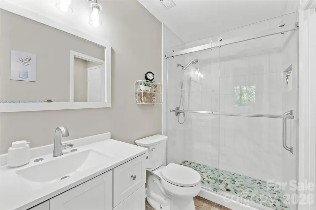 911 Sardis Cove Drive Charlotte NC 28270